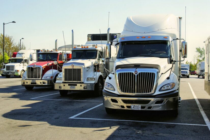 Blog  Bobtail Insure - Must Have Accessories for a Commercial Truck Driver